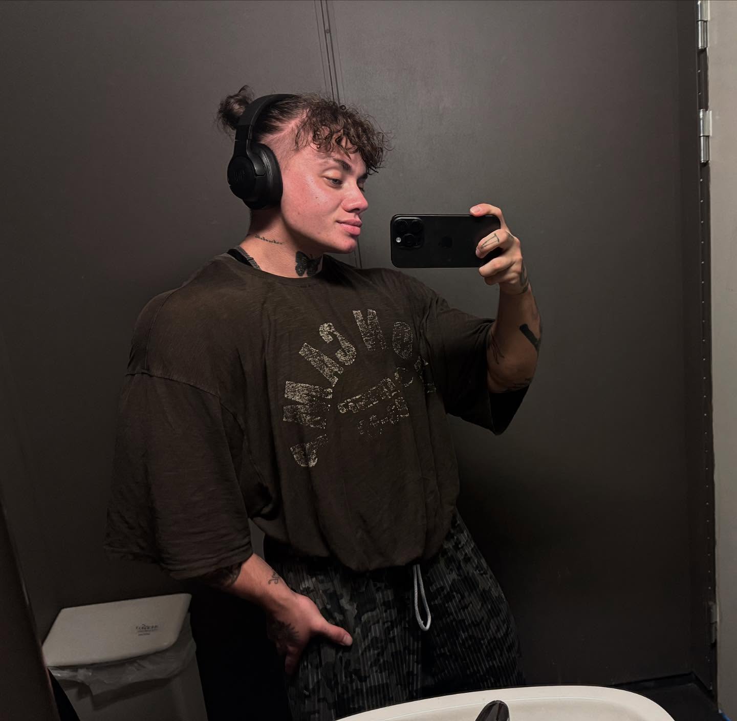 d 1616 bda f 5 df 48 db ac 94 f 2 c 760446430