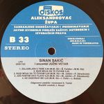 [Slika: 114459644_jpg4.jpg]