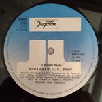 [Slika: 115029421_jpg4.jpg]