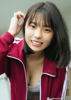 [雑誌] 菊地姫奈 雑誌カット Part3
