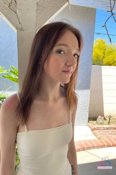 [Image: 124333430_0009.jpg]